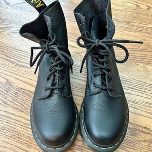 US W7 Doc Martens 1460 Pascal Virginia Leather Boots